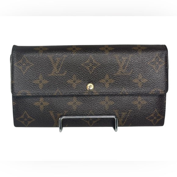 Louis Vuitton Sarah Wallet - Picture 2 of 13